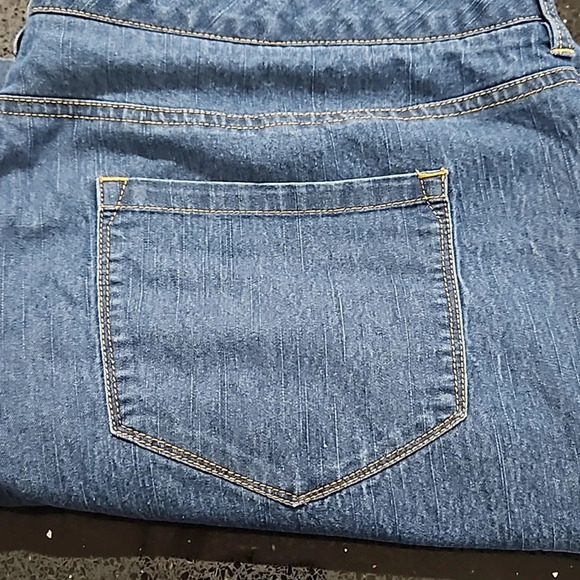 LARRY LEVINE JEANS - Picture 13 of 13